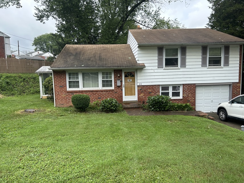 Lawn after Brennan's service